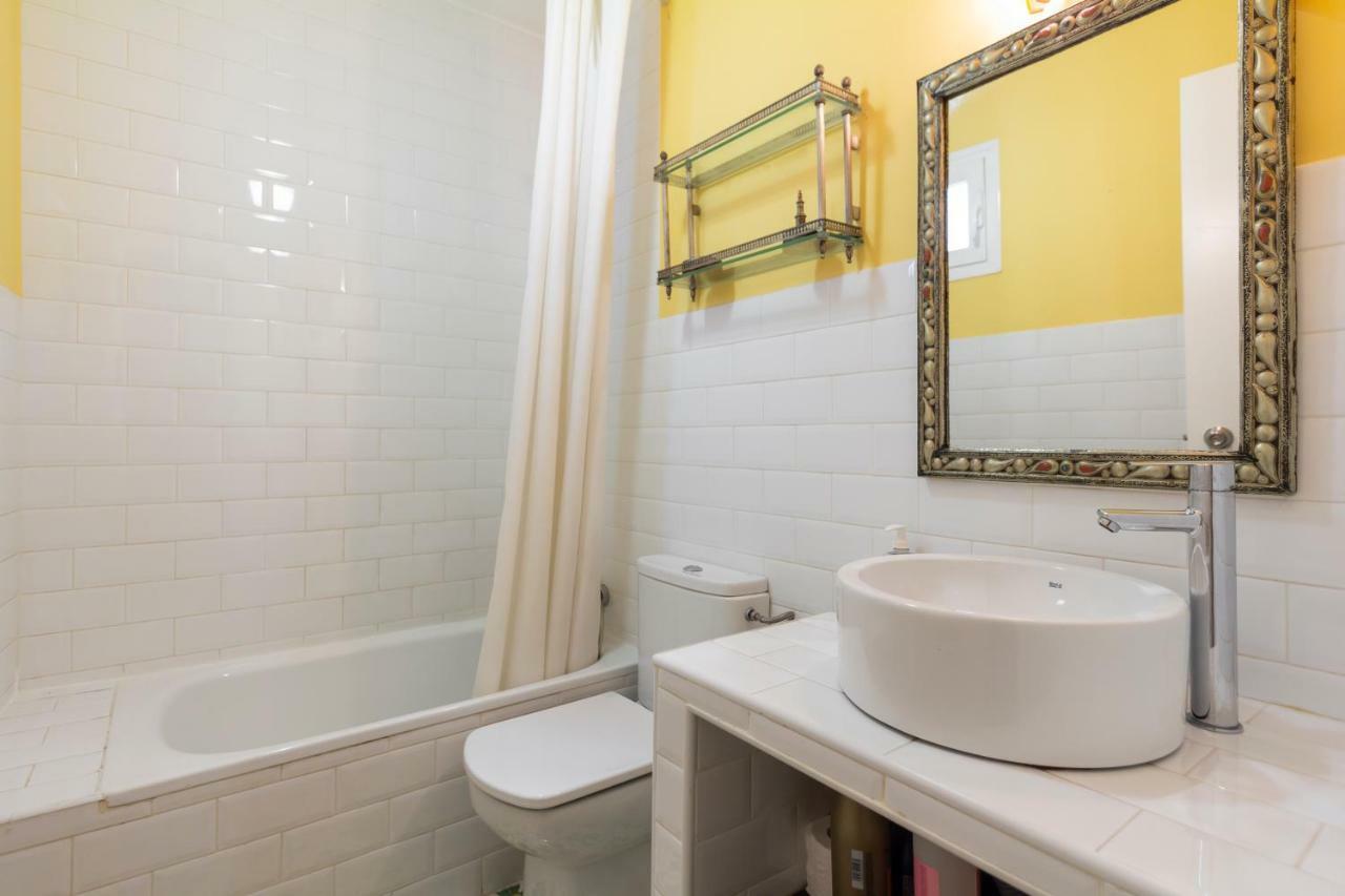 For You Rentals Universidad Apartment Temporal Est8 Madrid Exterior foto